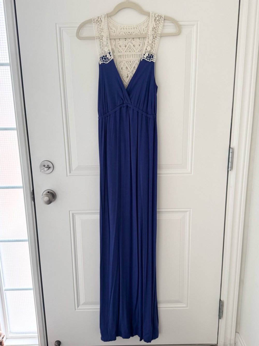 Boho maxi dress with lace back size M